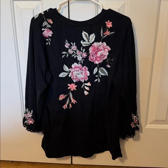 Johnny Was Black Top with Pink Floral Embroidery - Picture 4 of 5